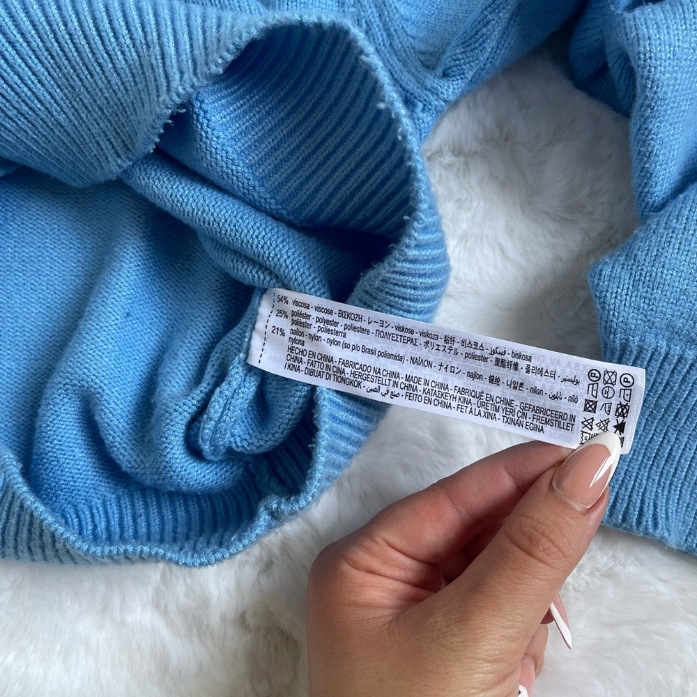 Zara crop knit sweater in sky blue size M with balloon sleeves - Picture 6 of 7